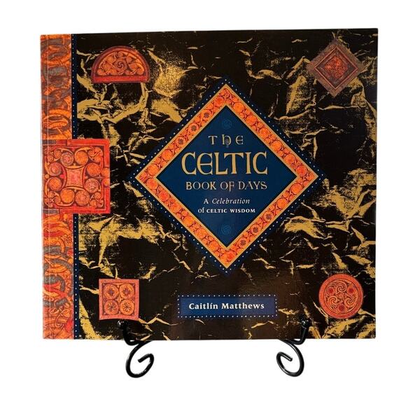 VTG 1995 The Celtic Book of Days by Caitlin Matthews, PB - Picture 1 of 5